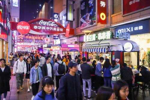 街景JEKEEN：报复性消费开始了，为何